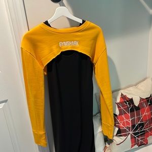 GYMSHARK cropped top